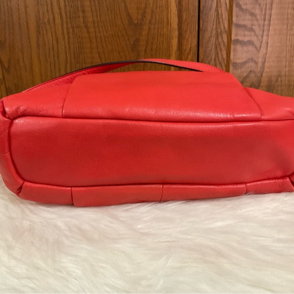 Madison Isabelle Leather Coach handbag tote - Picture 4 of 13